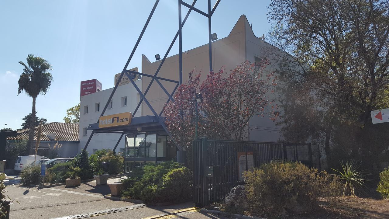 Hotelf1 Frejus Roquebrune Sur Argens Luaran gambar